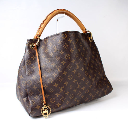 Louis Vuitton Artsy MM Monogram