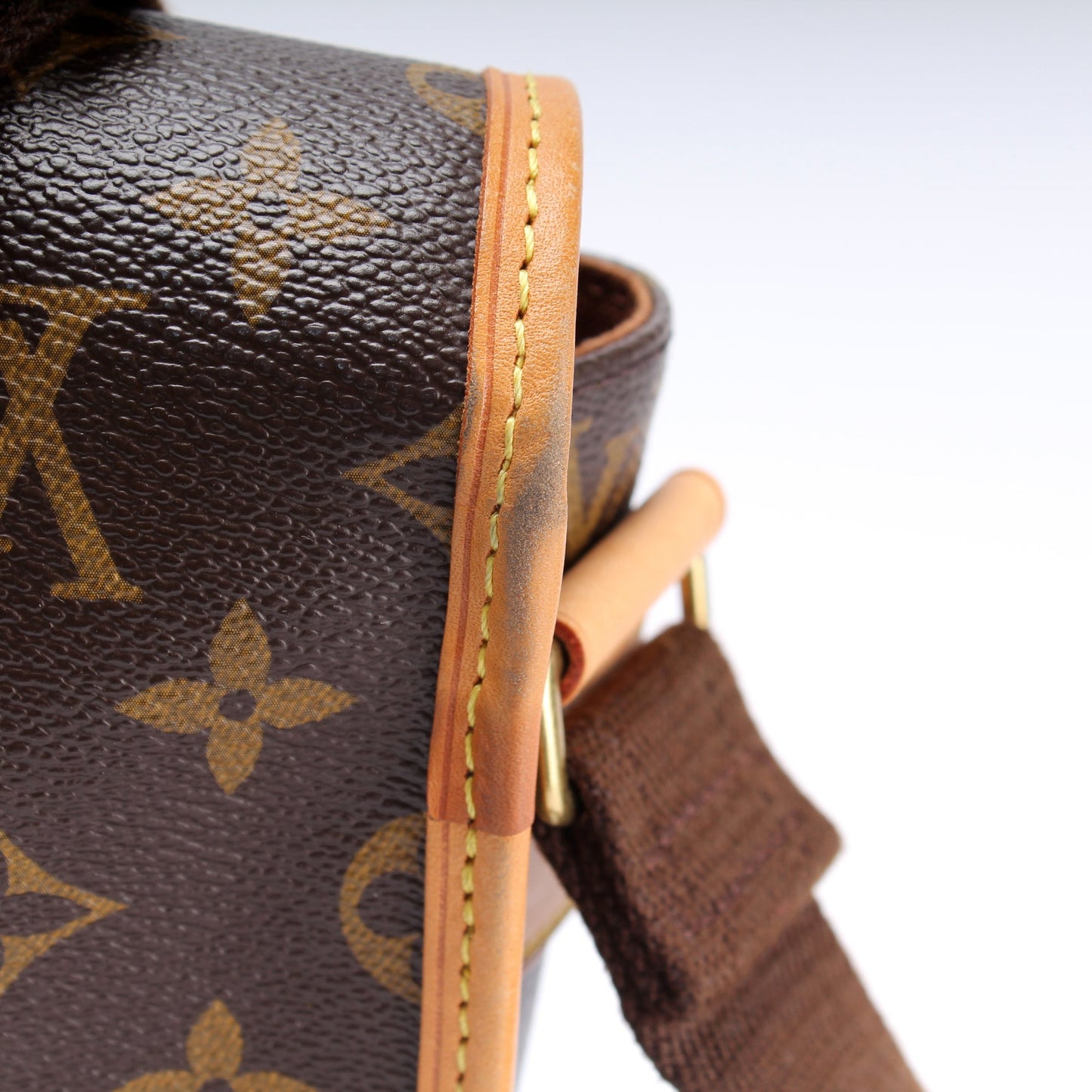 Louis Vuitton Bosphore Crossbody Monogram