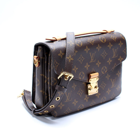 Louis Vuitton Pochette Metis Monogram