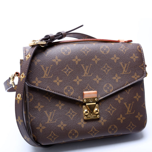 Louis Vuitton Pochette Metis Monogram