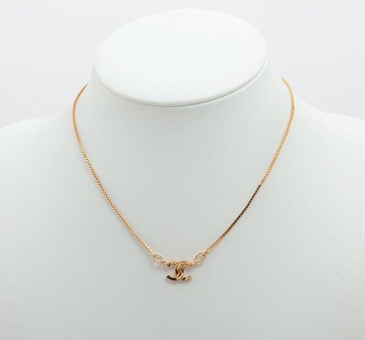 Chanel Coco Vintage Necklace 24k Gold