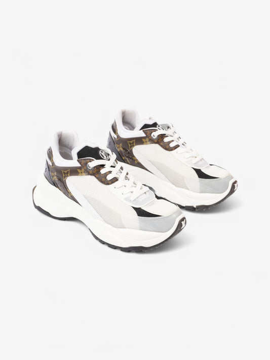Louis Vuitton Run 55 Sneakers White / Black / Monogram Mesh EU 38.5 UK 5.5