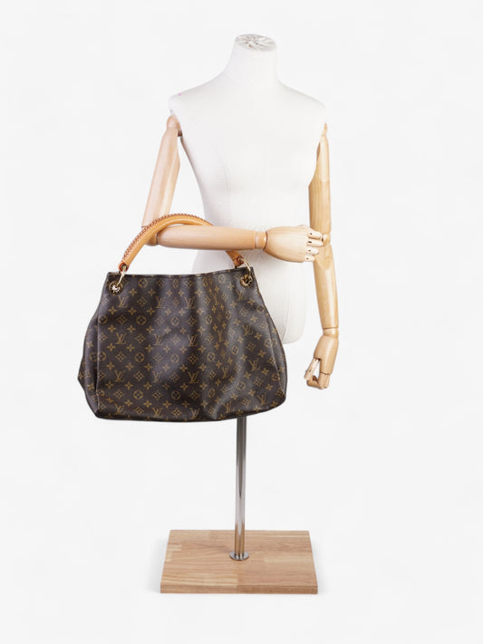 Louis Vuitton Artsy Monogram Canvas MM