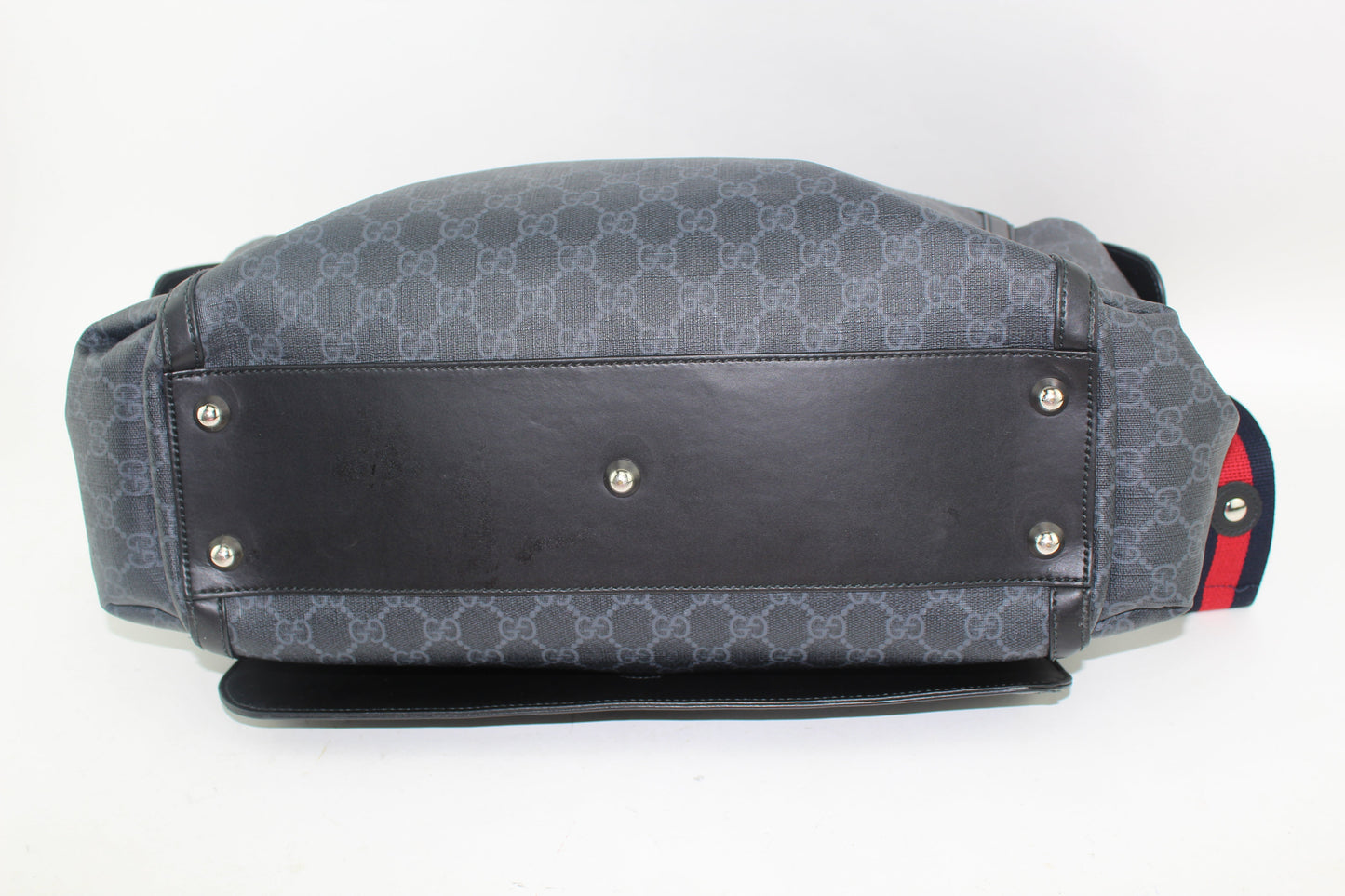 GUCCI GG SUPREME DIAPER BAG