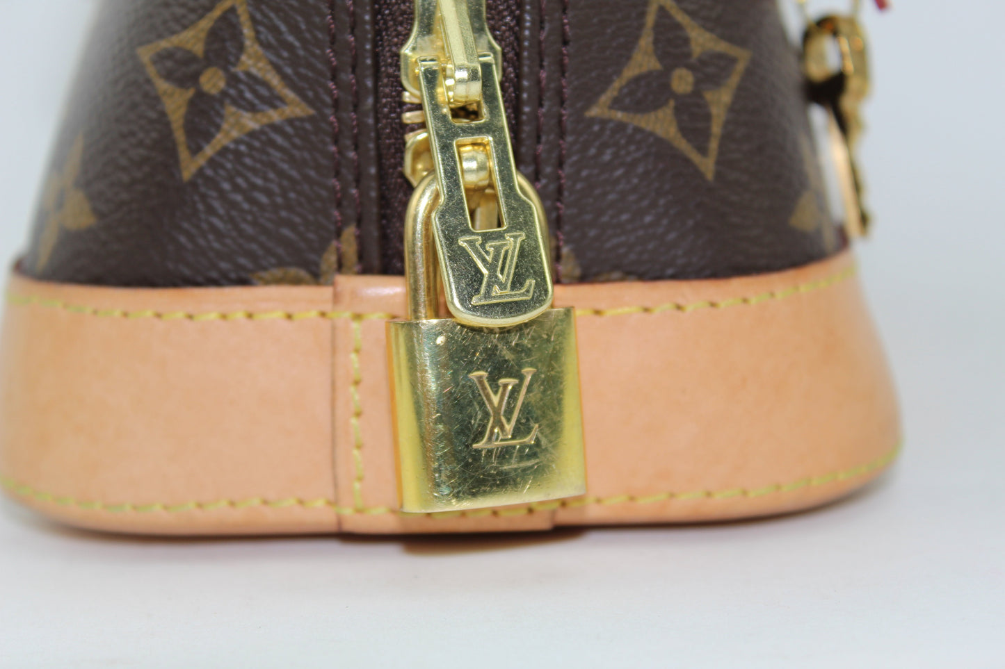 LOUIS VUITTON ALMA BB