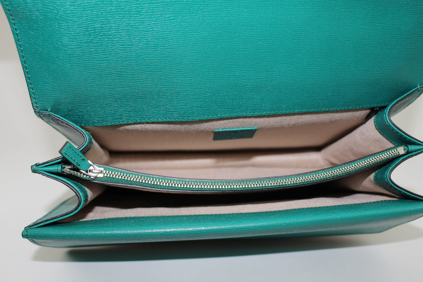 GUCCI MEDIUM DIONYSUS BLOOMS SHOULDER BAG