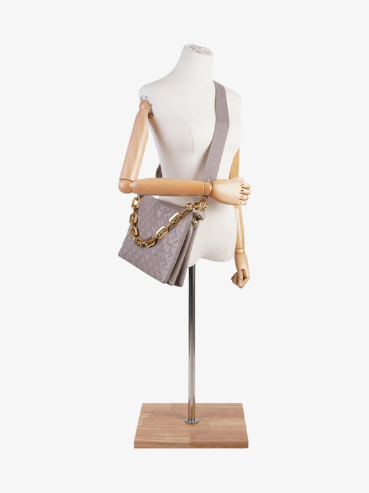Louis Vuitton Coussin Pearle Leather MM