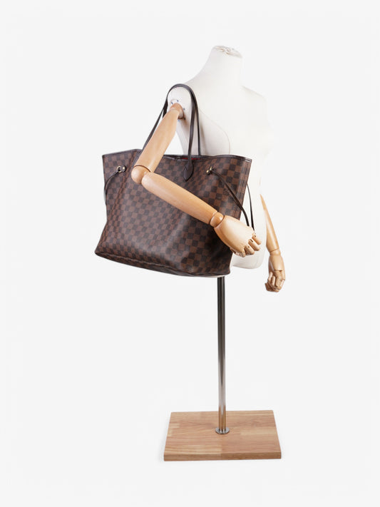 Louis Vuitton Neverfull Monogram Coated Canvas MM