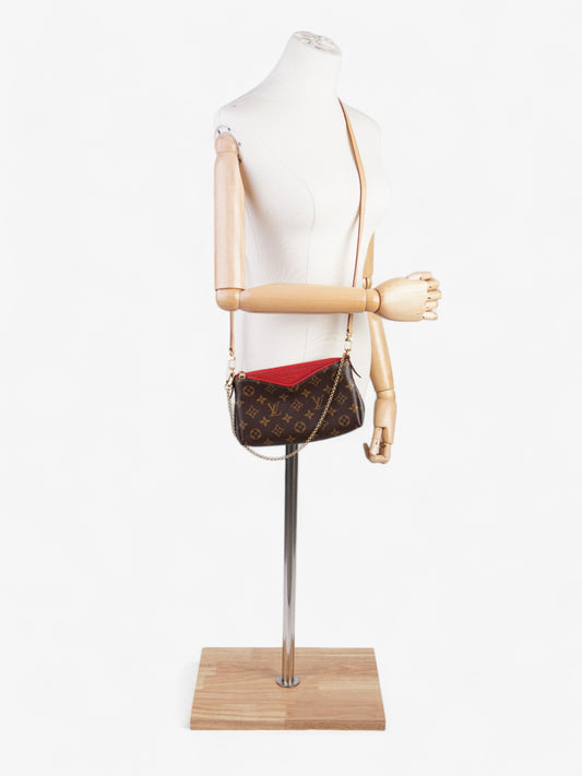 Louis Vuitton Pallas clutch Monogram / cherry