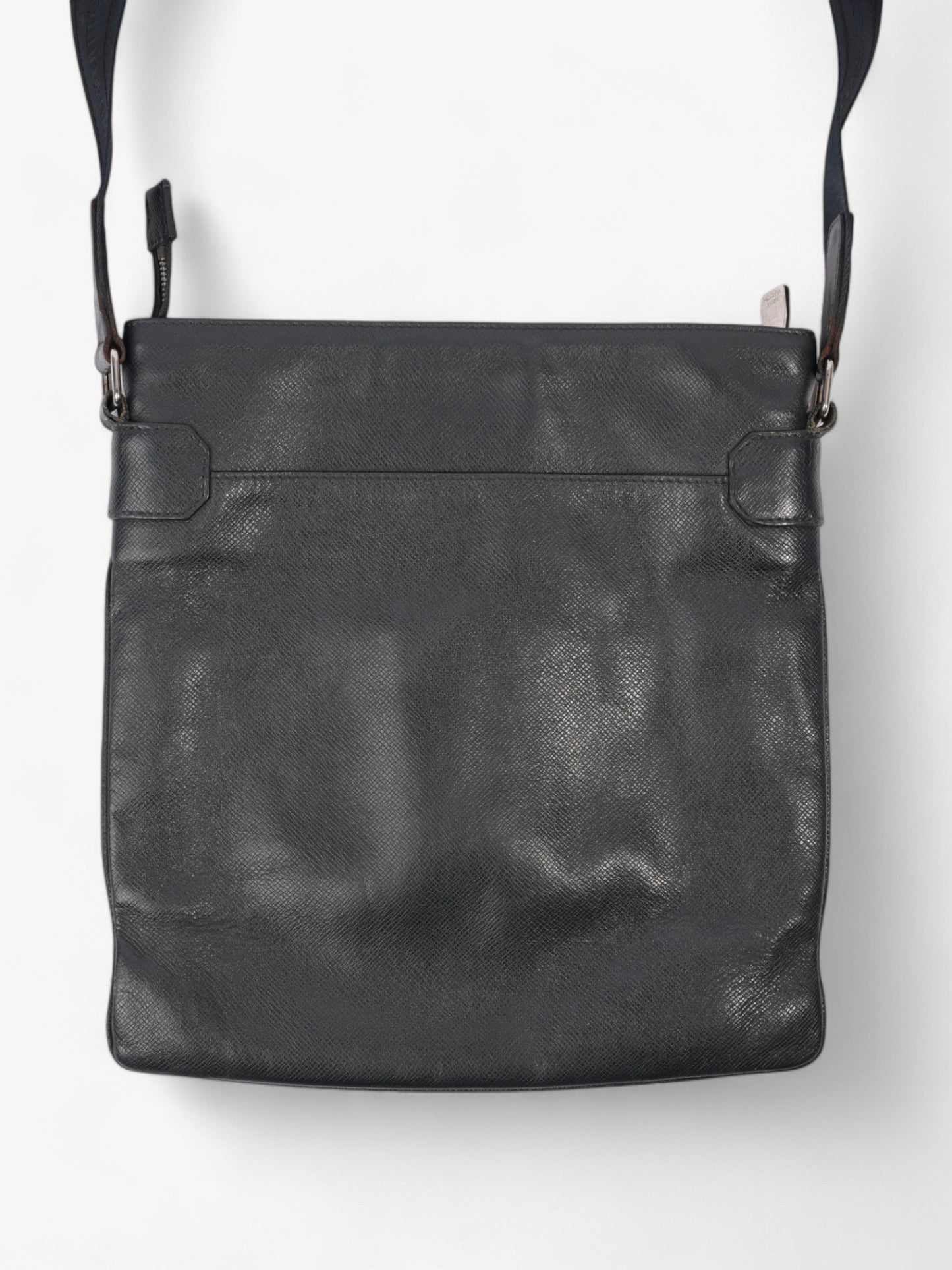 Louis Vuitton Taiga Sasha Black Leather