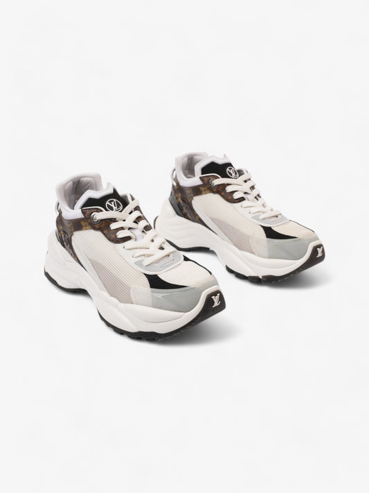 Louis Vuitton Run 55 Sneakers White / Monogram / Black Mesh EU 38 UK 5