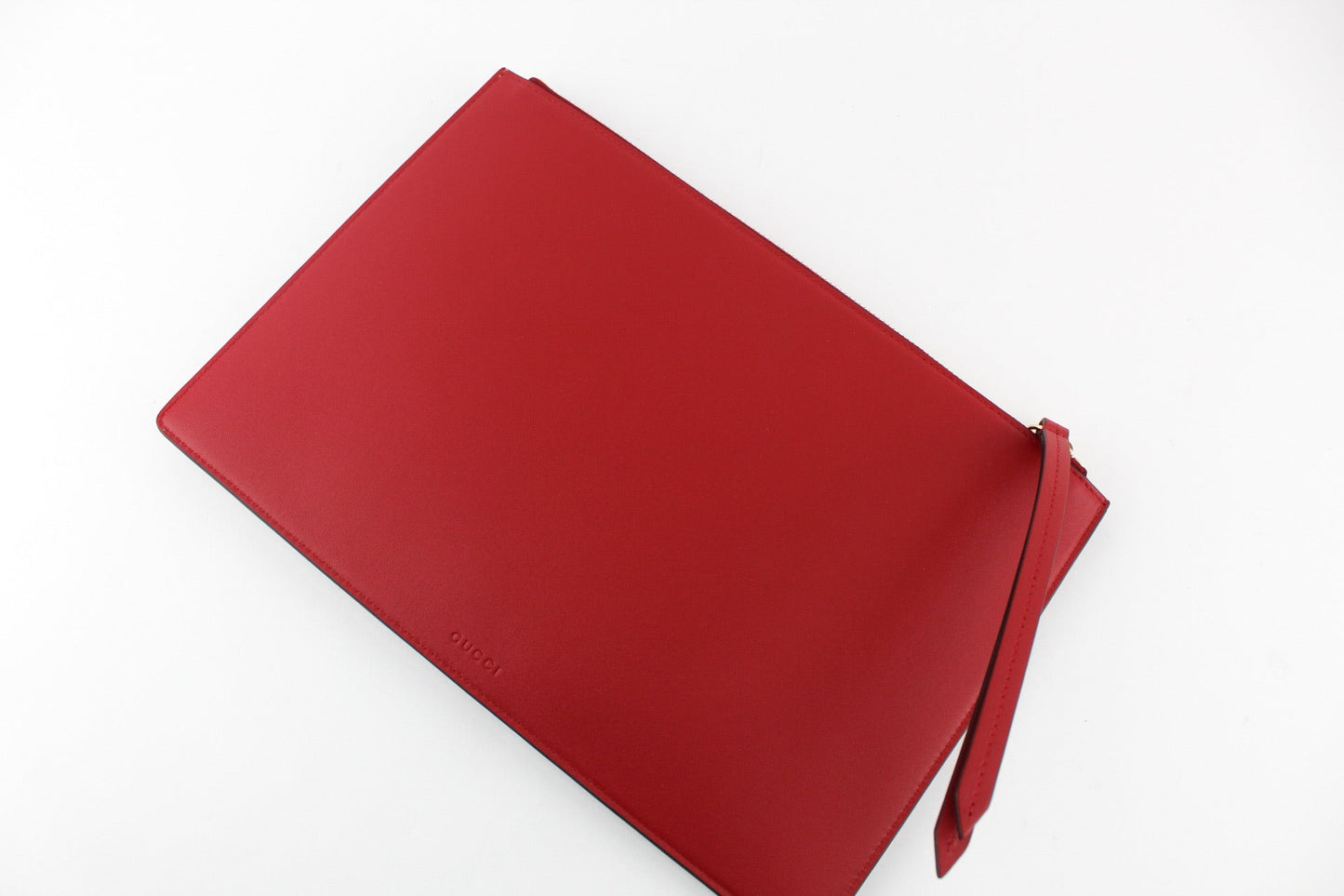 GUCCI GG SUPREME POUCH WITH BOSCO PATCH