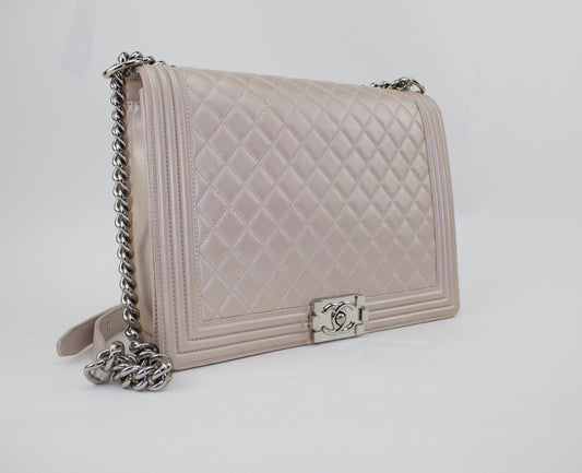 CHANEL LARGE LE BOY BAG