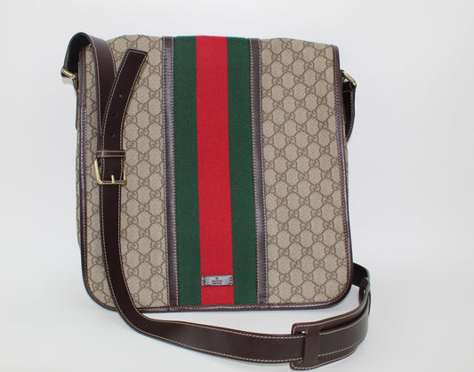 GUCCI VINTAGE WEB FLAP MESSENGER GG SUPREME BAG