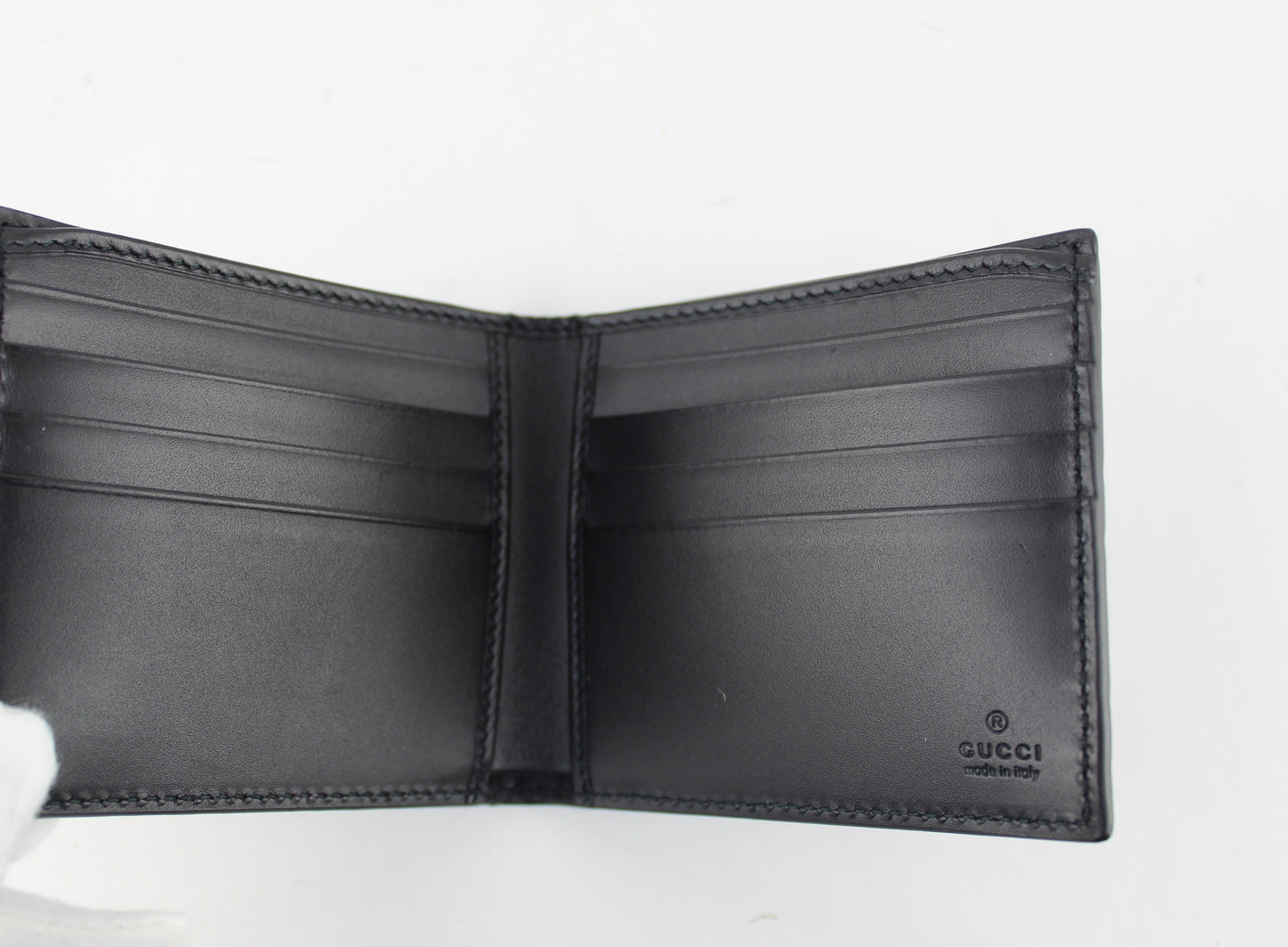 Gucci Men Signature wallet