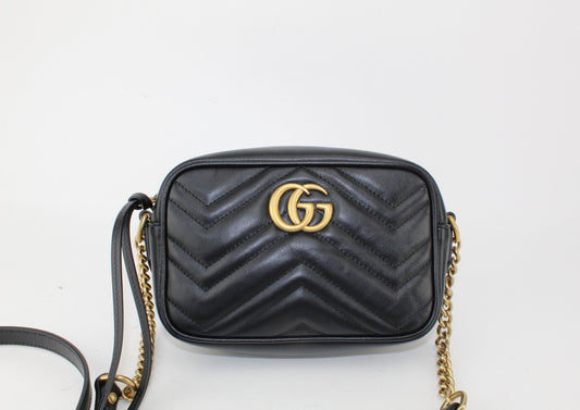GUCCI GG MARMONT MATELASSE MINI CROSSBODY BAG