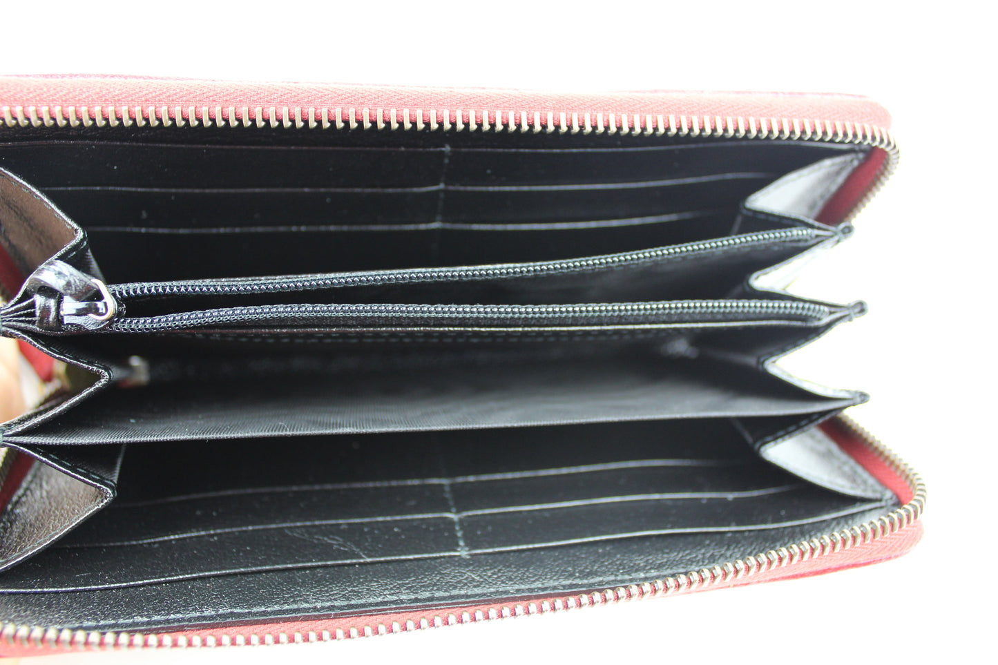 Gucci Matelasse Zip Around Wallet