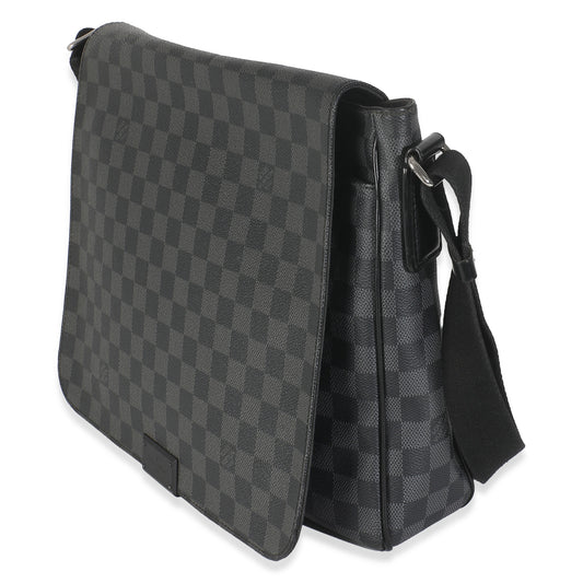 Louis Vuitton Damier Graphite Canvas District Messenger