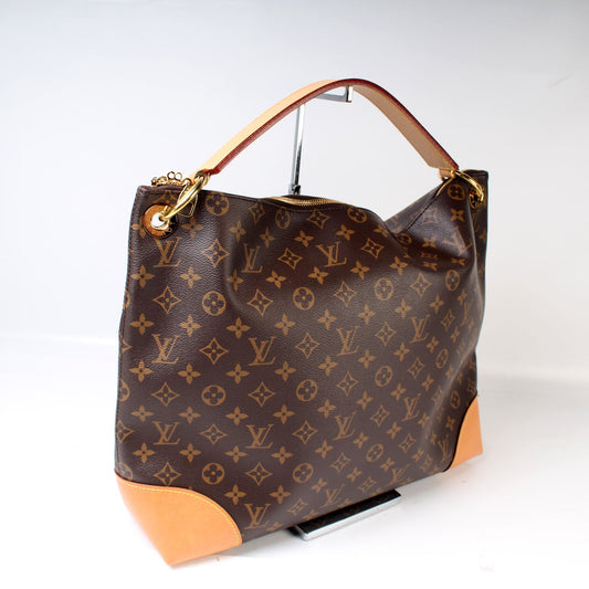 Louis Vuitton Berri MM Monogram