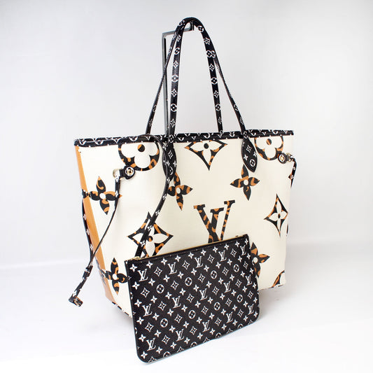 Louis Vuitton Neverfull MM Giant Monogram Jungle