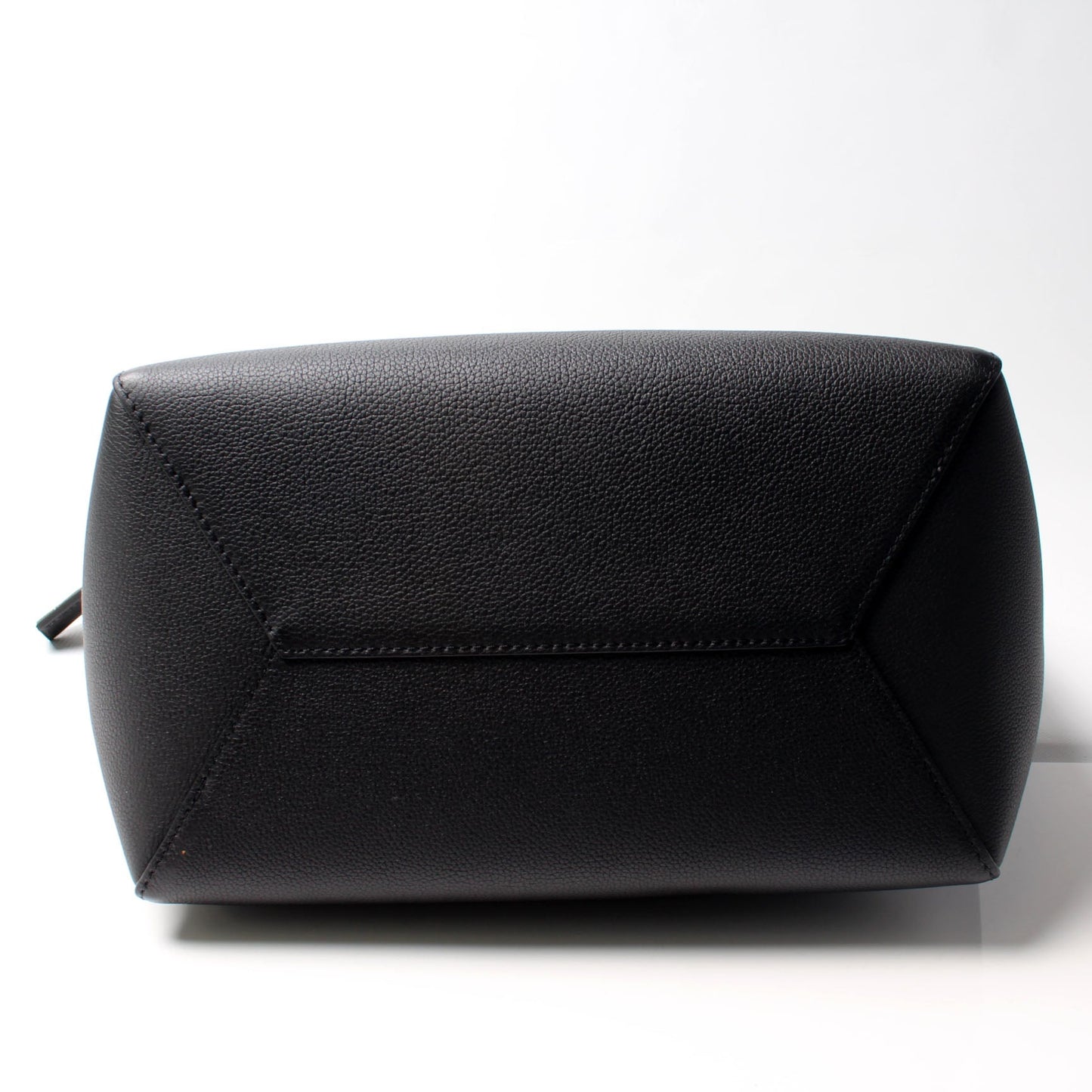 Louis Vuitton Lockme Cabas Tote