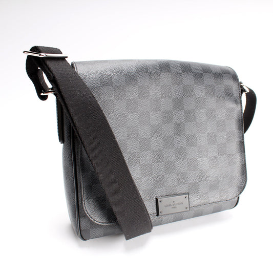 Louis Vuitton District PM Damier Graphite