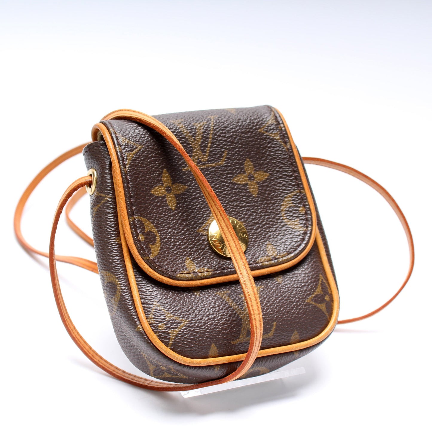 Louis Vuitton Pochette Cancun Crossbody Monogram