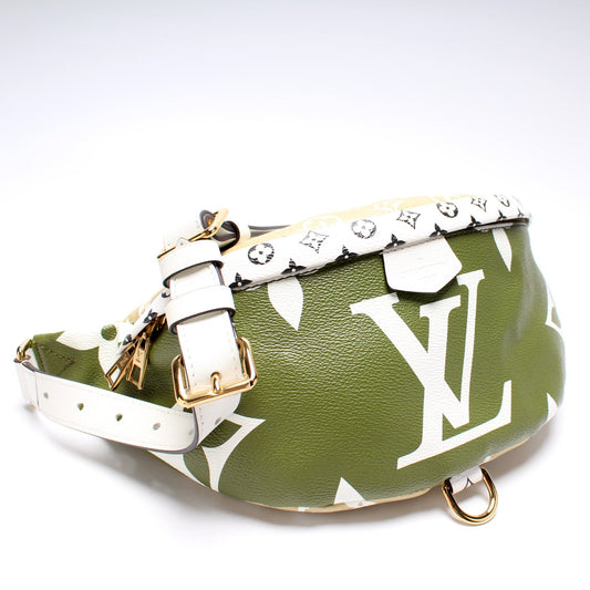 Louis Vuitton Bumbag Giant Monogram
