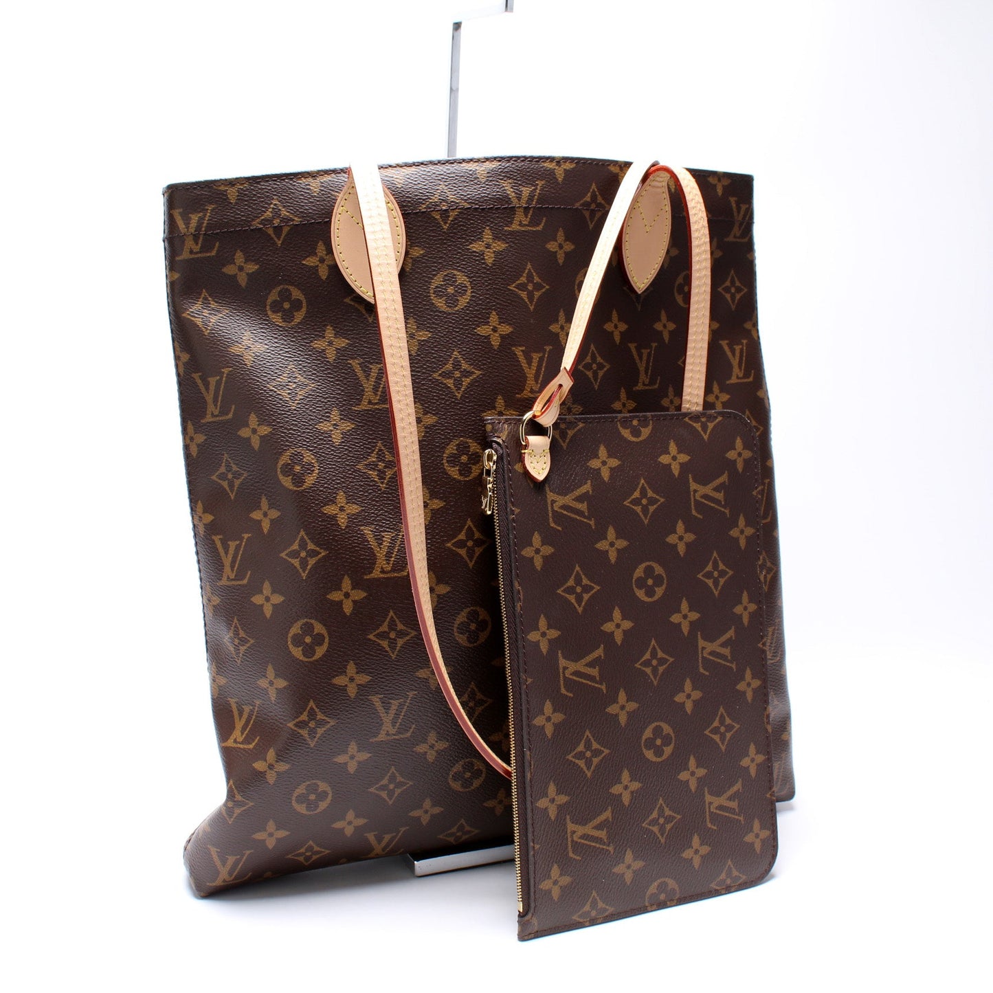 Louis Vuitton Carry It Monogram