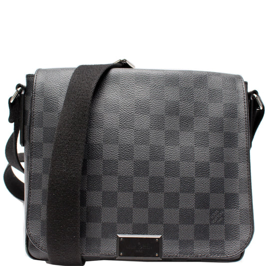 Louis Vuitton District PM Damier Graphite