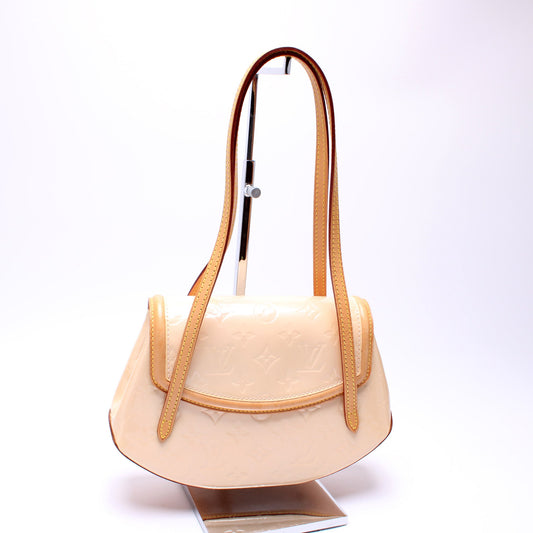 Louis Vuitton Biscayne Bay PM Vernis