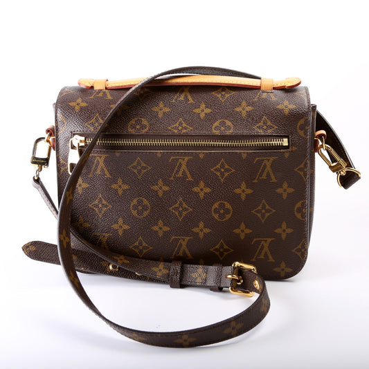 Louis Vuitton Pochette Metis Monogram