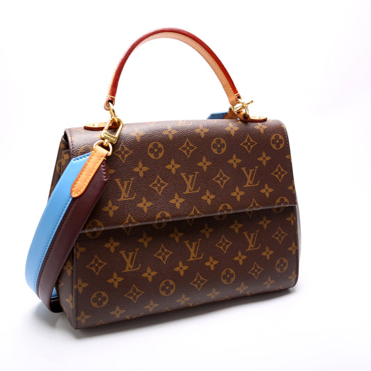 Louis Vuitton Cluny MM Monogram
