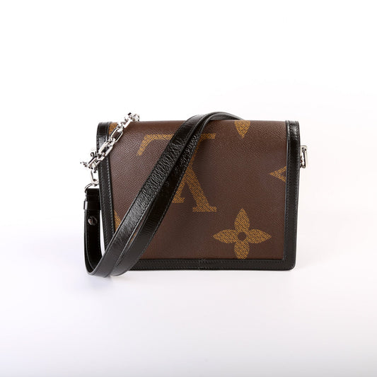 Louis Vuitton Dauphine MM Giant Monogram