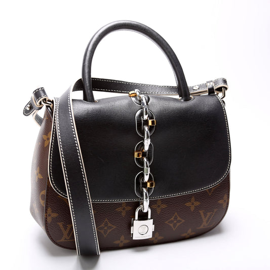 Louis Vuitton Chain It PM Monogram