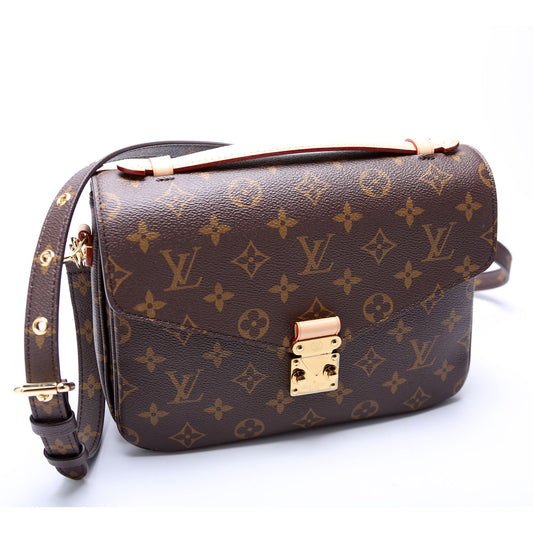 Louis Vuitton Pochette Metis Monogram