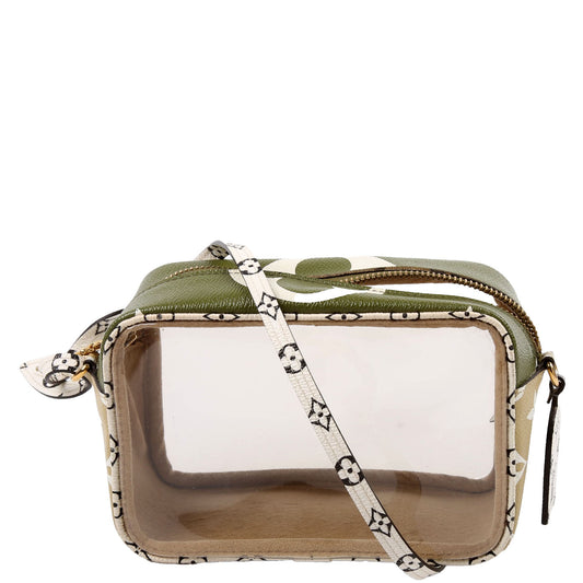 Louis Vuitton Beach Pouch Giant Monogram Kaki