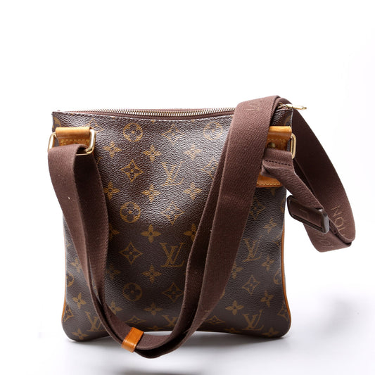 Louis Vuitton Pochette Valmy Monogram