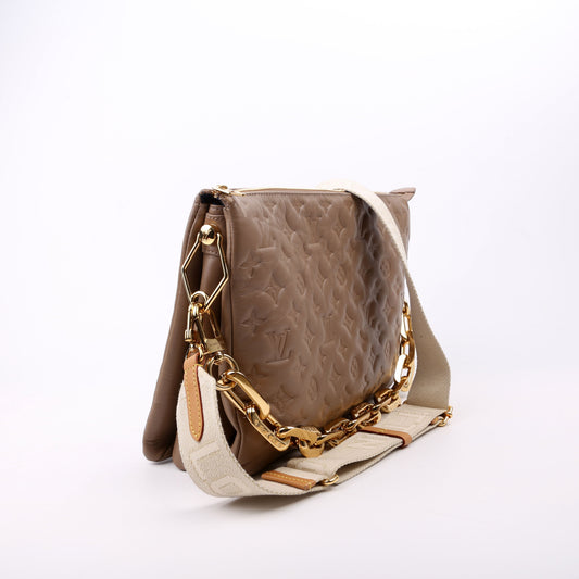 Louis Vuitton Coussin MM Lambskin Taupe