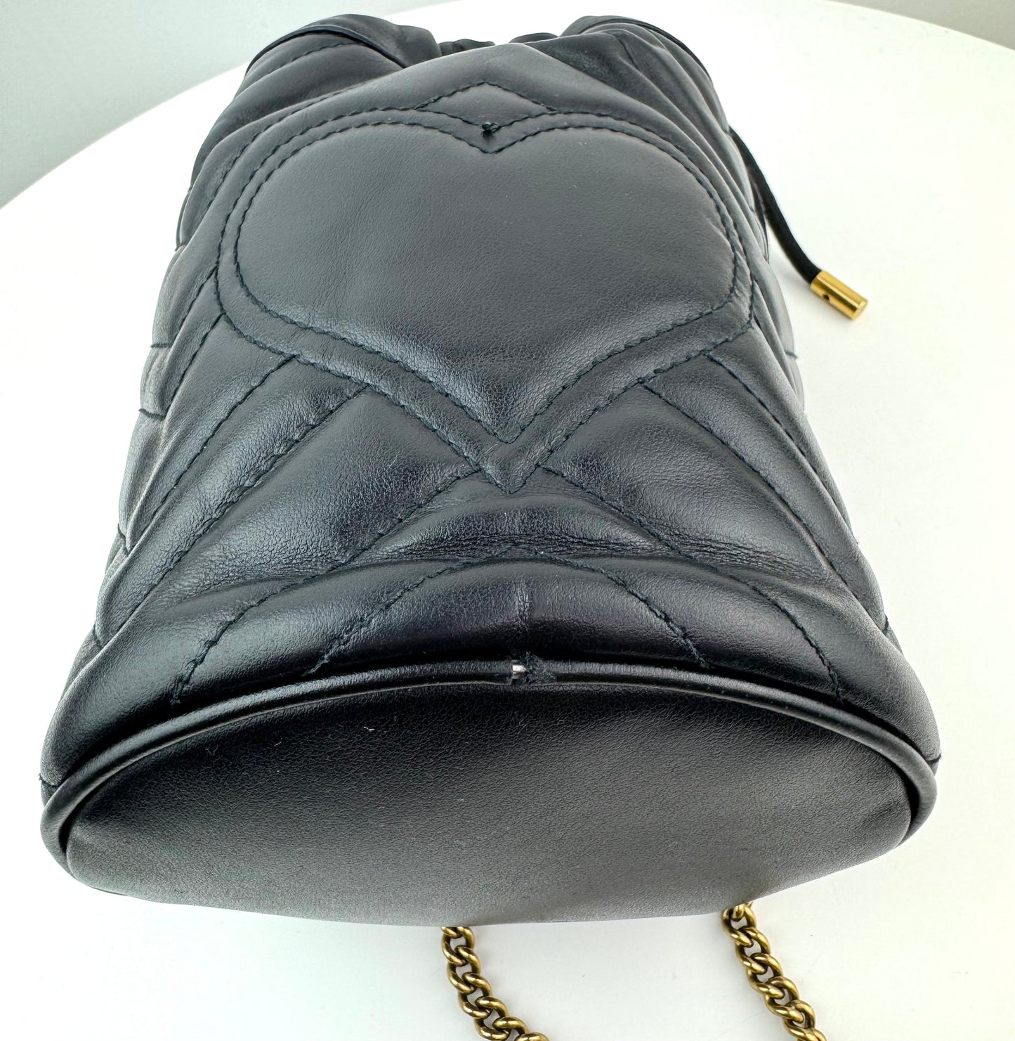 Gucci Mini Marmont bucket bag