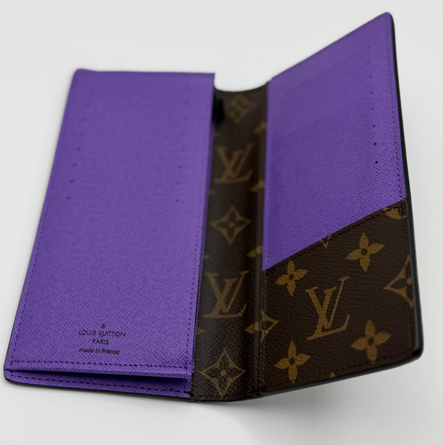 Louis Vuitton Brazza Wallet Monogram Macassar Brown/Purple