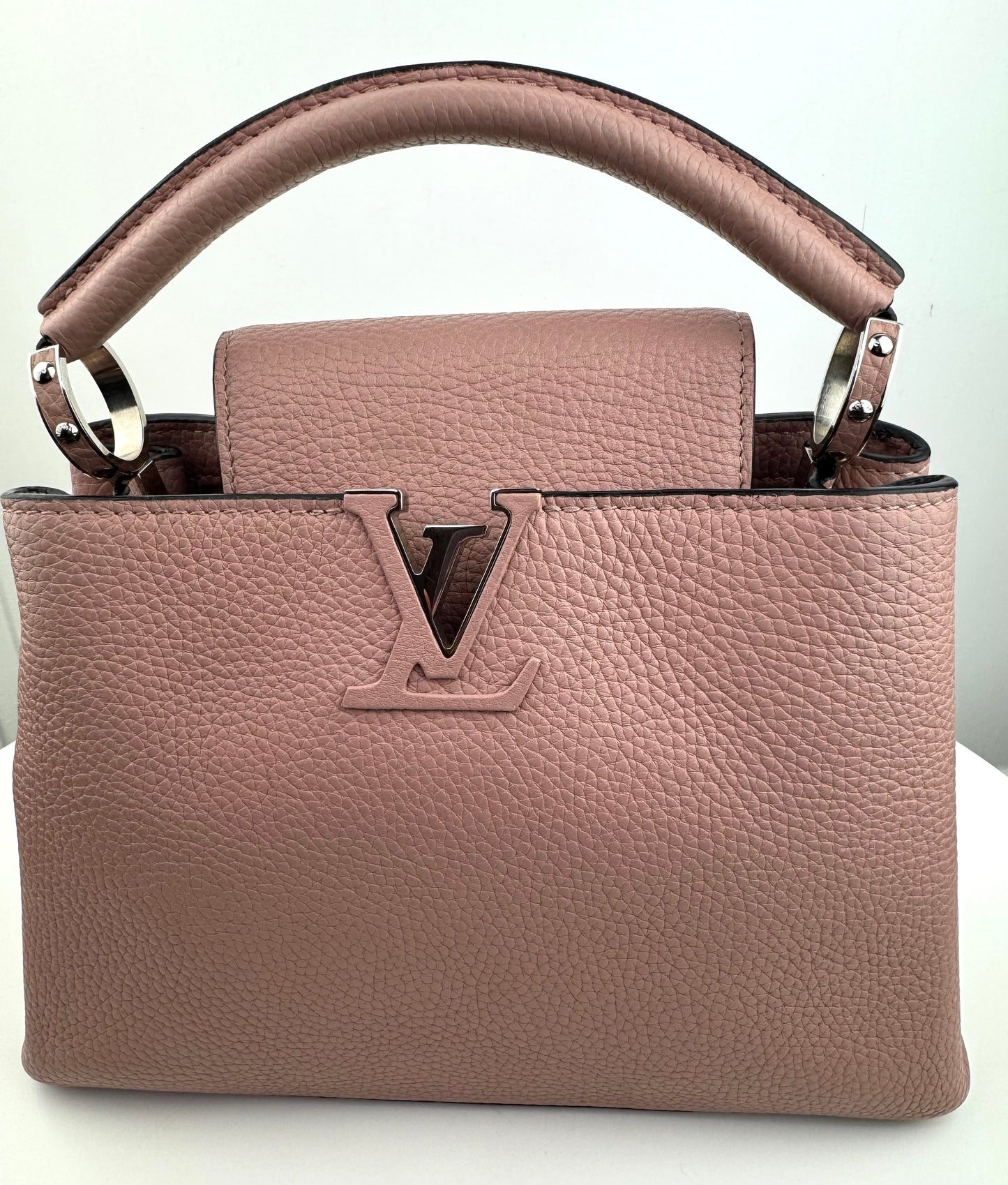 Louis Vuitton Capucines Bag Leather BB