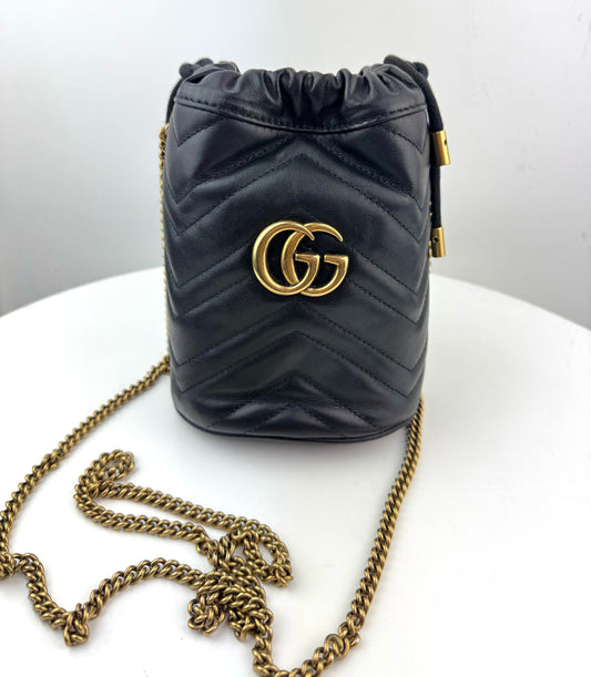 Gucci Mini Marmont bucket bag