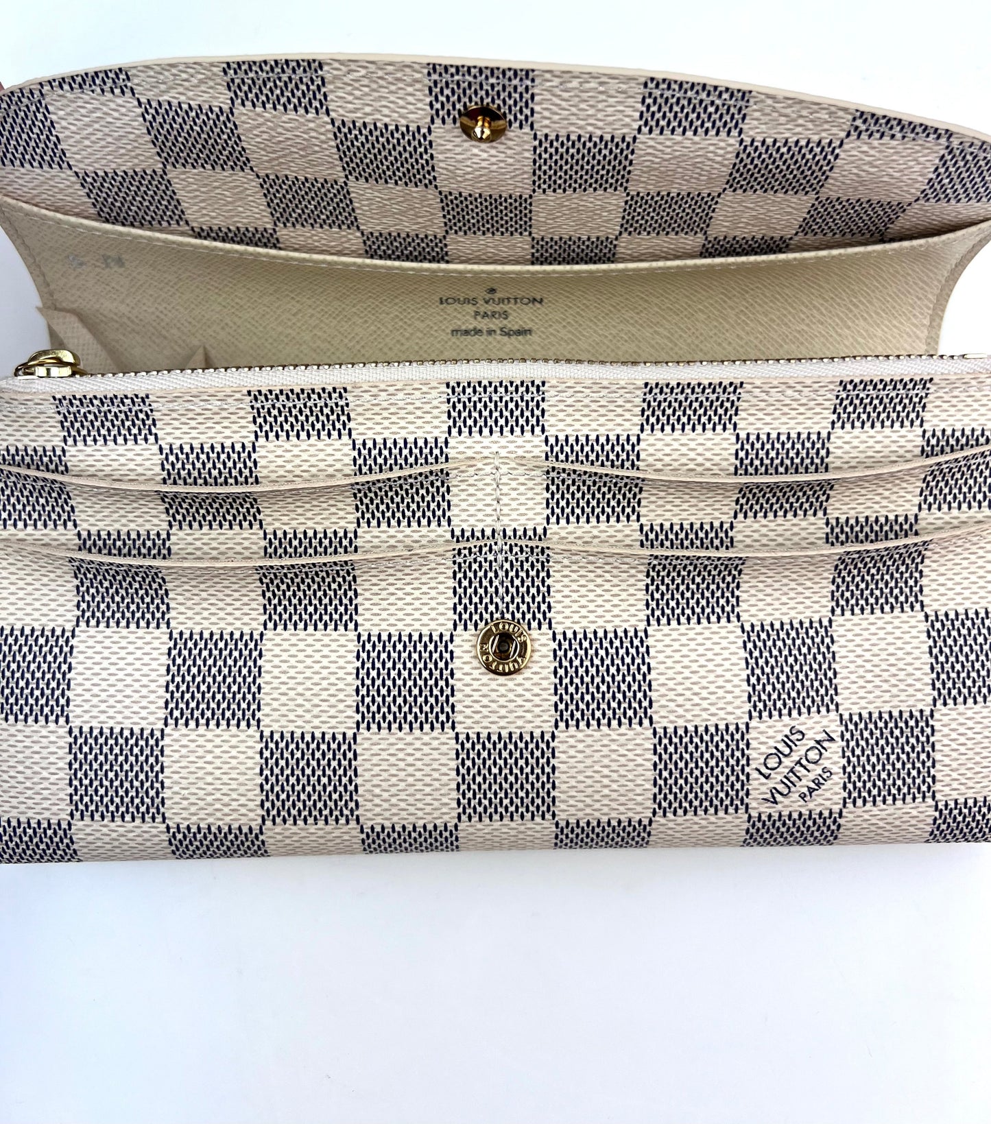 Louis Vuitton Emilie Azur Wallet.