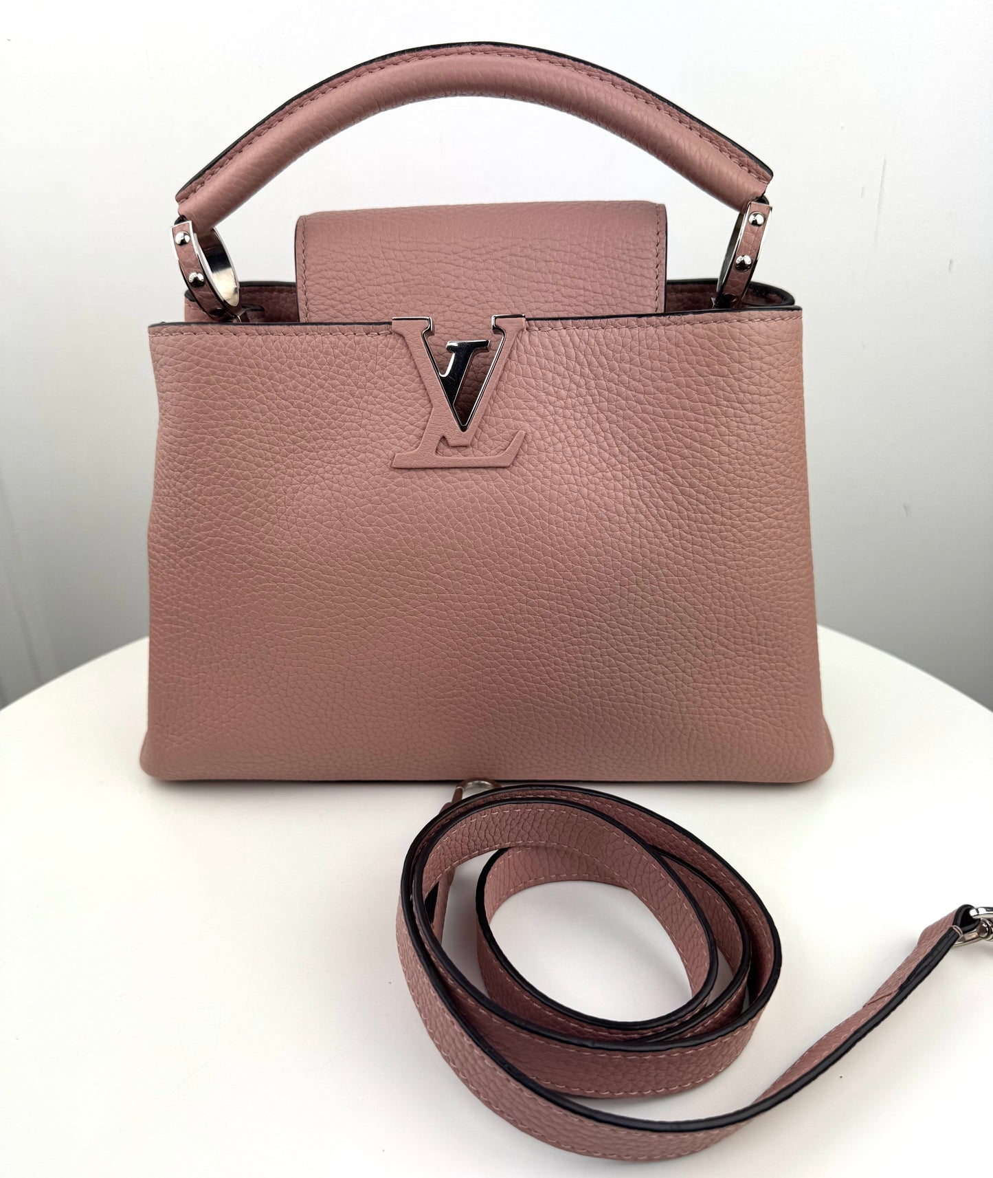 Louis Vuitton Capucines Bag Leather BB