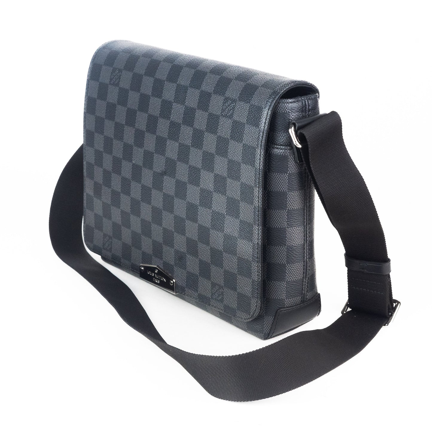Louis Vuitton District PM Messenger Bag in Damier Graphite Canvas