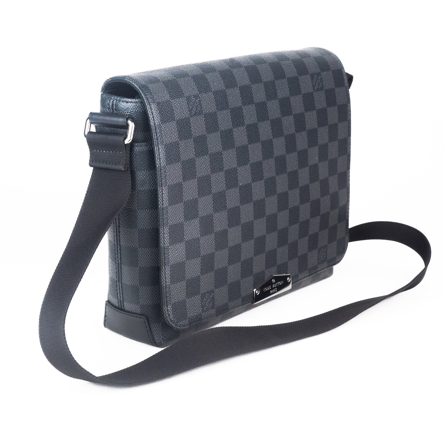 Louis Vuitton District PM Messenger Bag in Damier Graphite Canvas