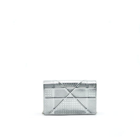 DIOR DIORAMA WALLET ON CHAIN IN SILVER
