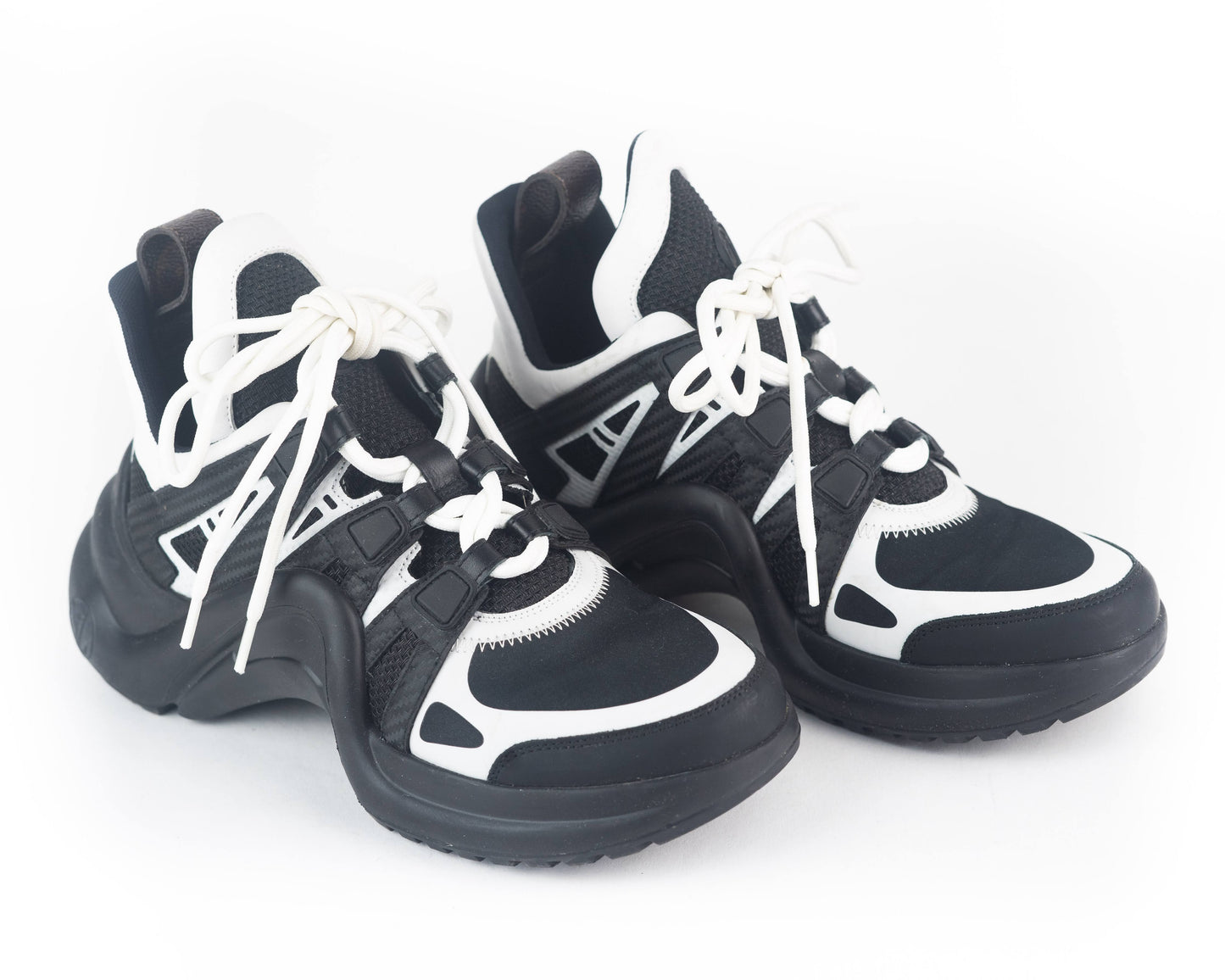 Louis Vuitton Archlight Trainer in Black and White