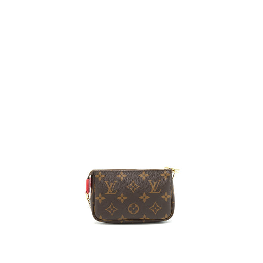 Louis Vuitton Mini Pochette London Christmas Animation 2021